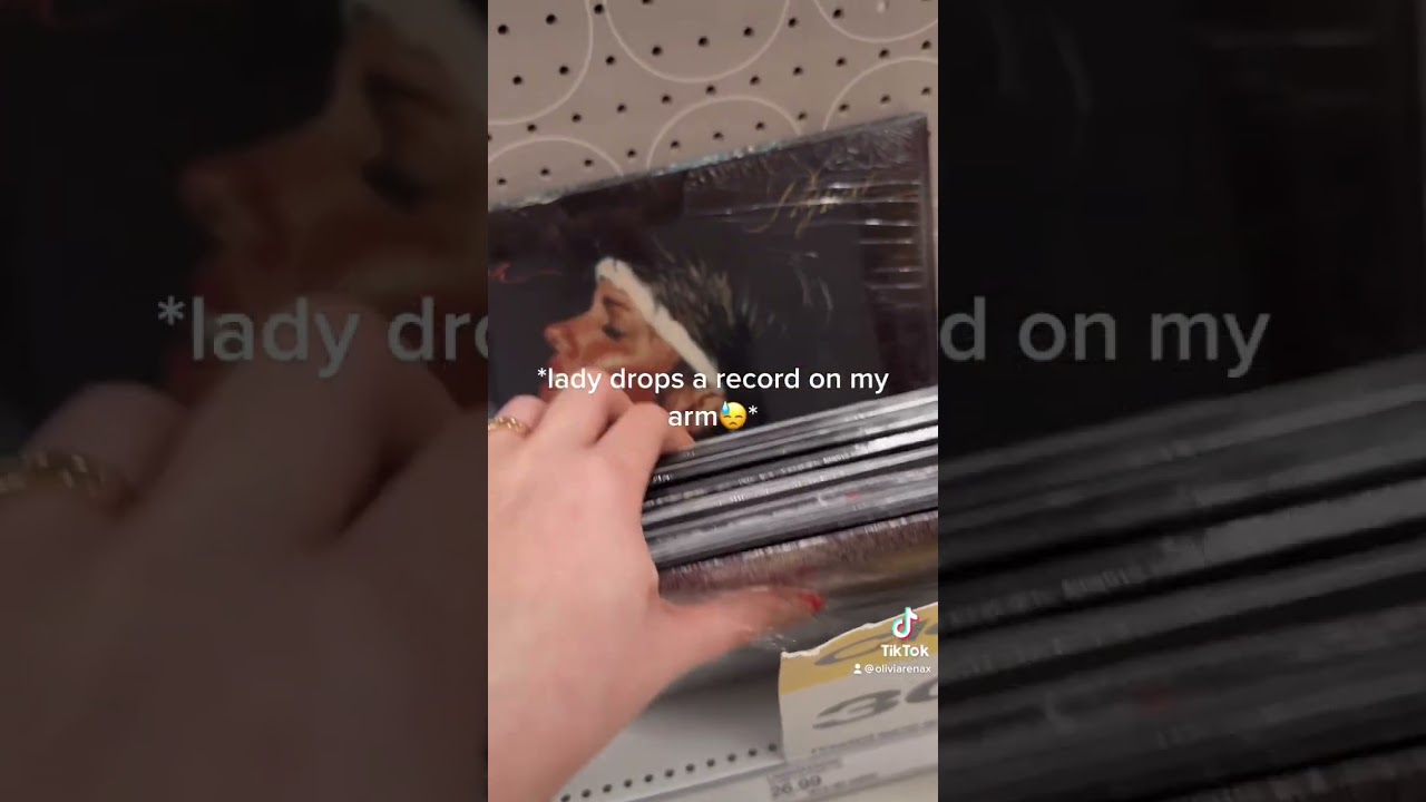 Huge Vinyl Record Clearance Sale – Grab Your Favorites Now! 🎶