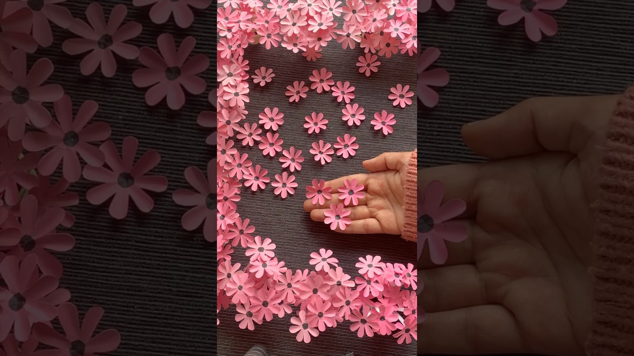 Easy Guide to Stunning Paper Flowers 🌸
