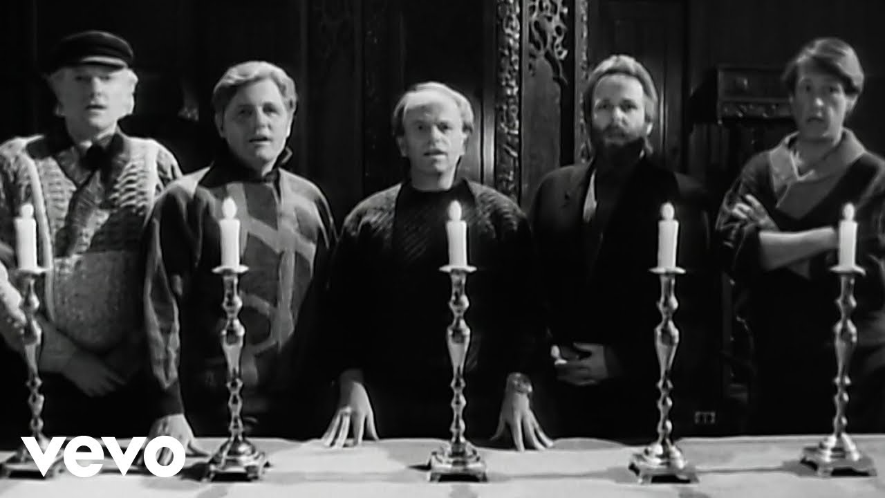 Beach Boys - California Dreamin' Official Video 🎶