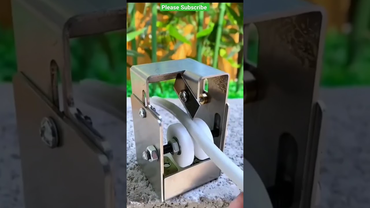 Effortless Hand Wire Stripper Machine for Steel Cables 🔧