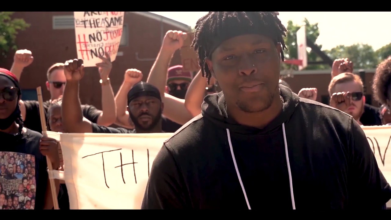 I QUE - 'BLACK' Official Music Video