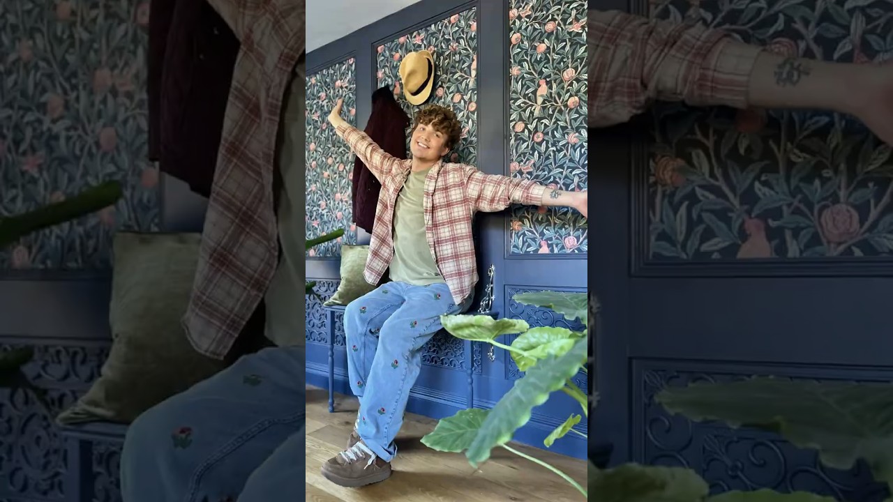 Victorian Wall Paneling Hack Using B&Q Mats ✨