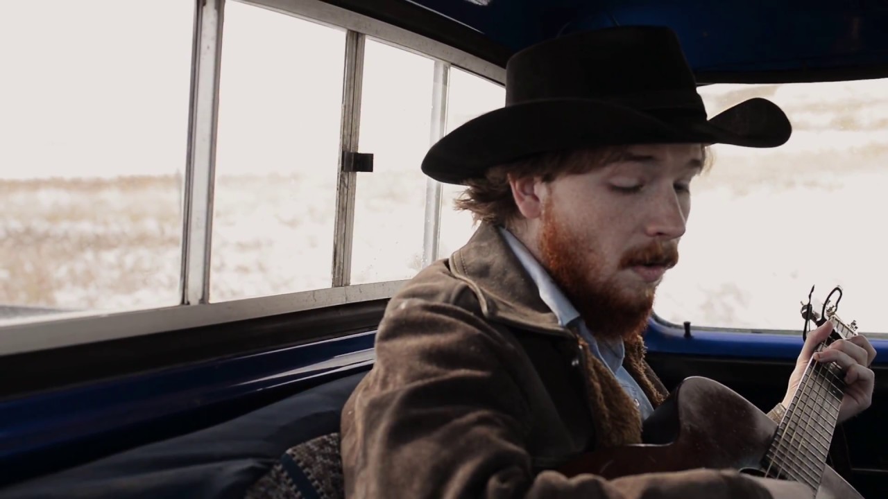 Colter Wall Performs 'Bury Me Not on the Lone Prairie' Live from Speedy Creek 🎶