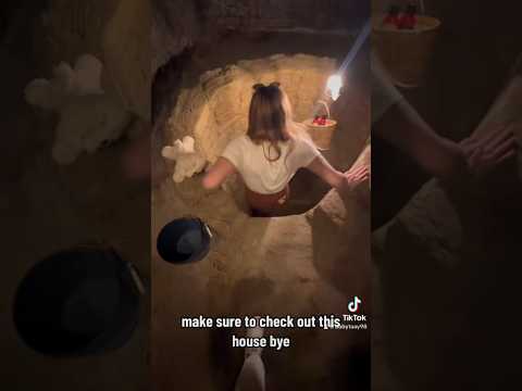 Visiting the Buffalo Bill House from Silence of the Lambs! #travel #spooky #shortsvideo #movie