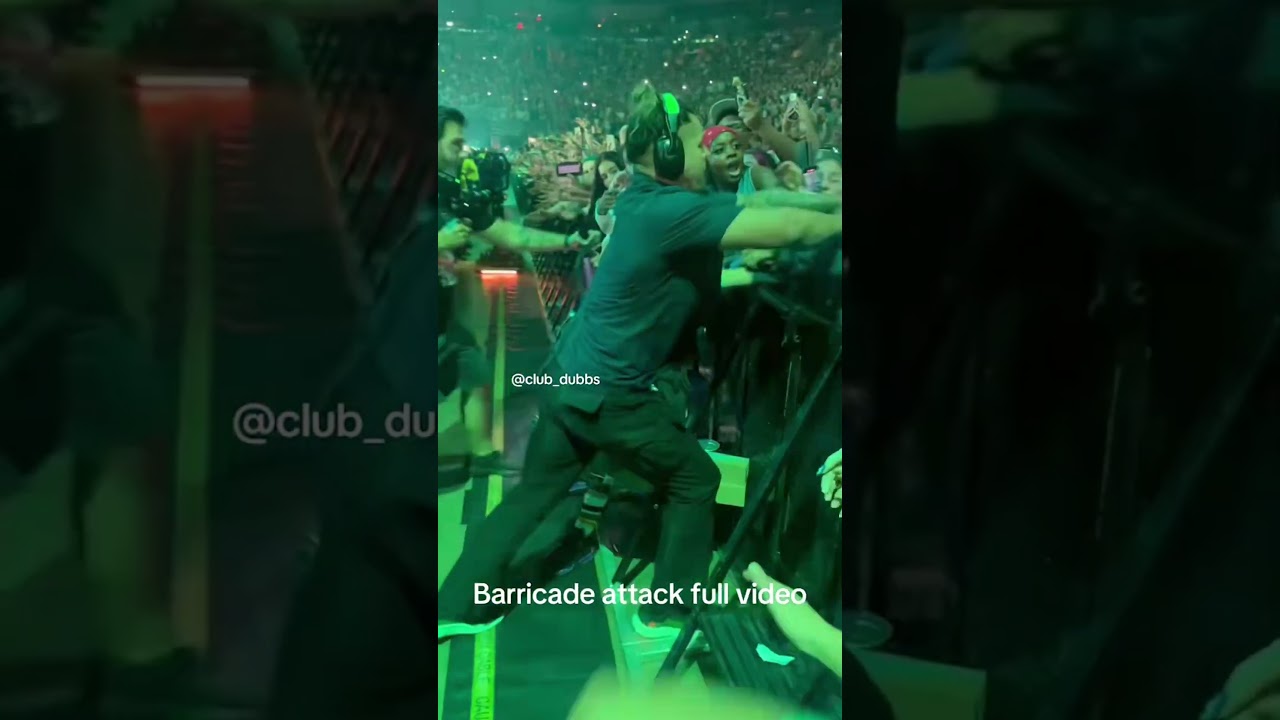 Shocking Moment: Billie Eilish Gets Grabbed During Her Concert 😱