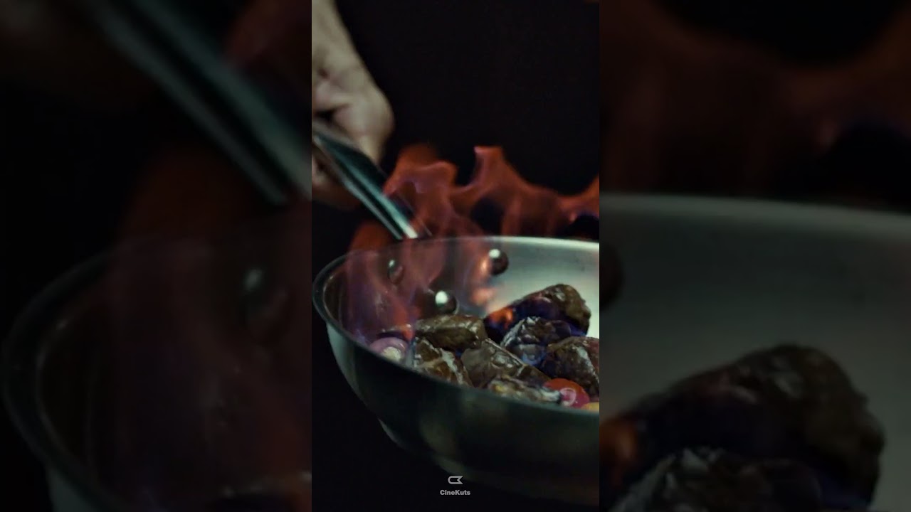 The Most Chilling Dinner Scene in Movie History 🍽️