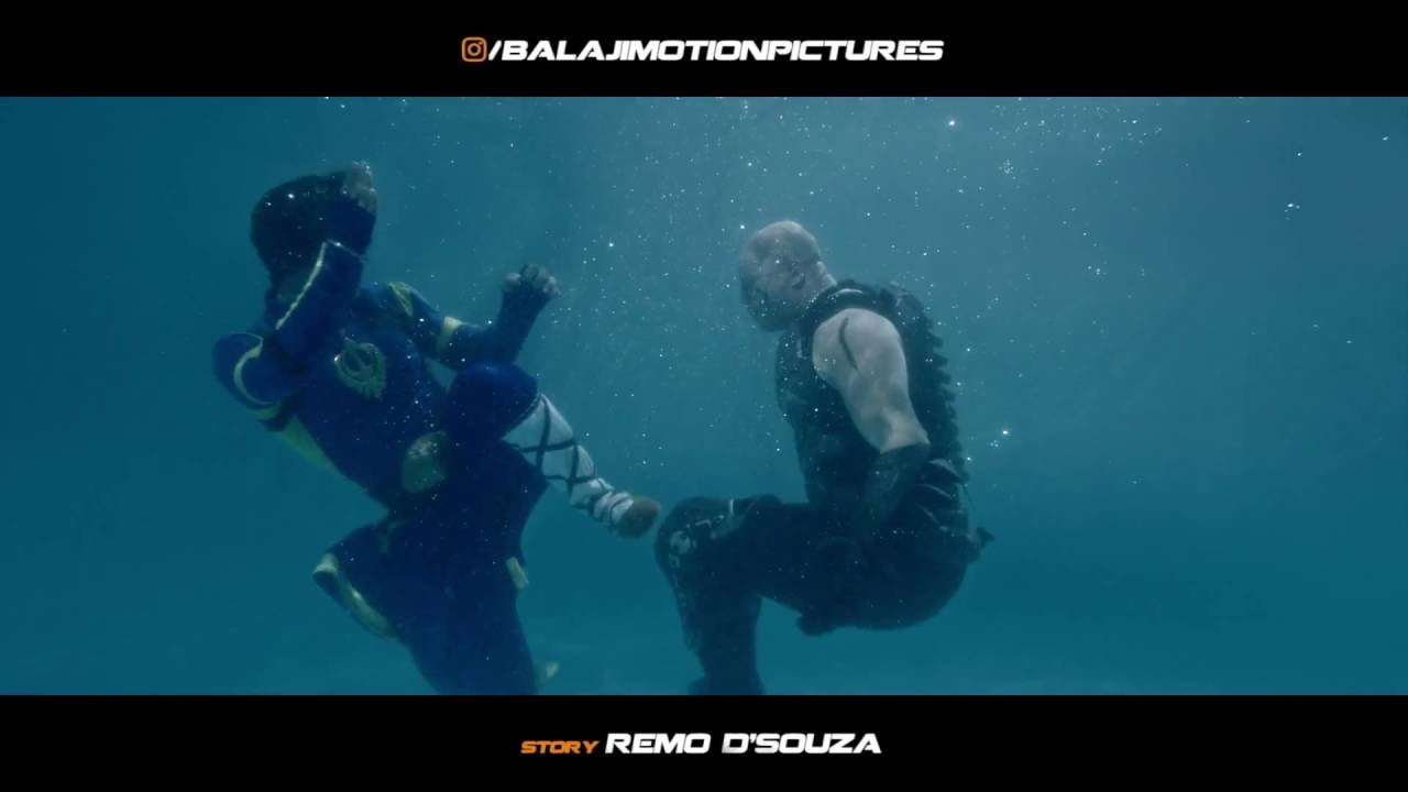 Flying Jatt vs Raka: Epic Underwater Battle 🥋