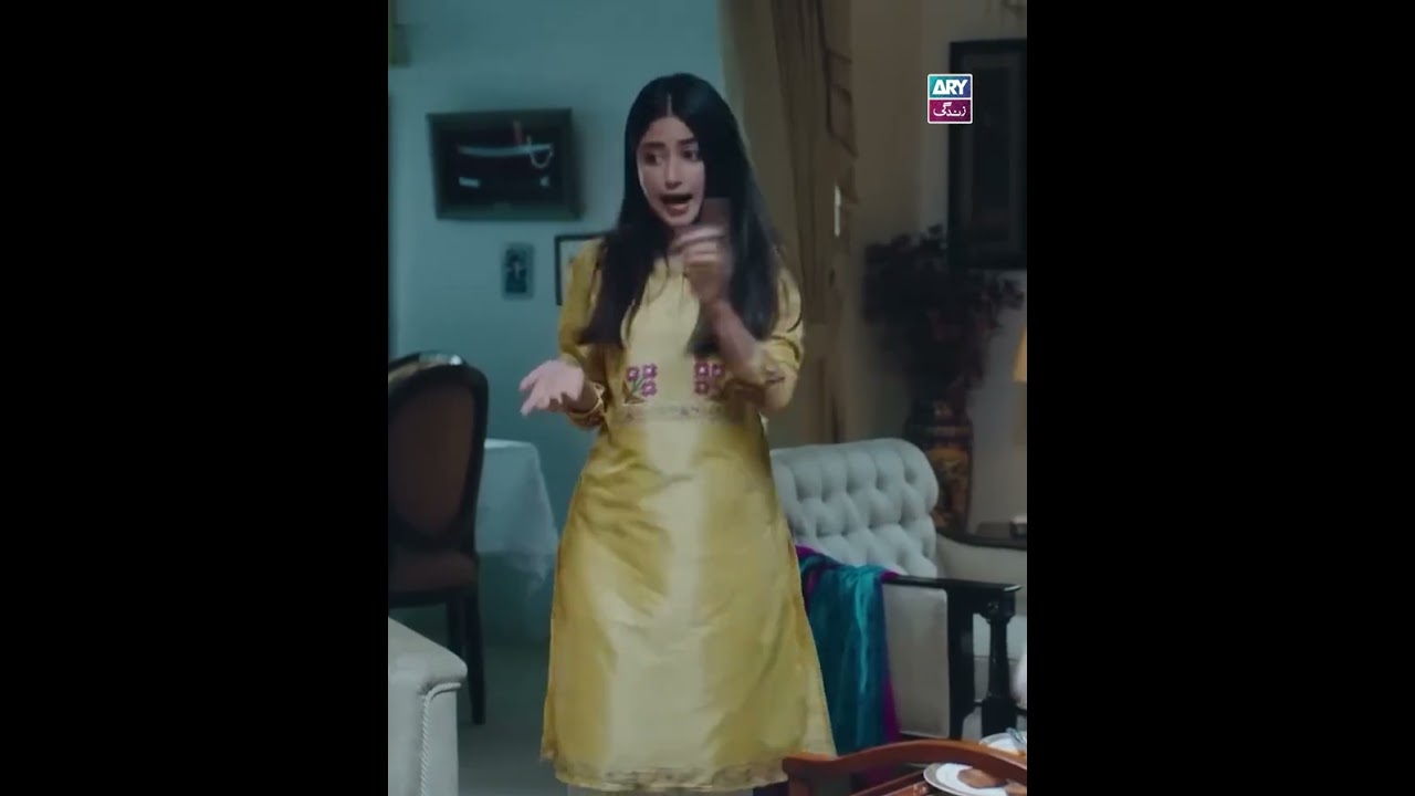 Aur Kitna Modern Banun? π€ | Sajal Aly Shorts