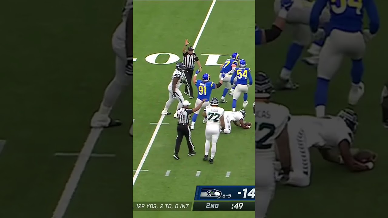 Michael Hoecht Shines as Breakout Outside Linebacker π