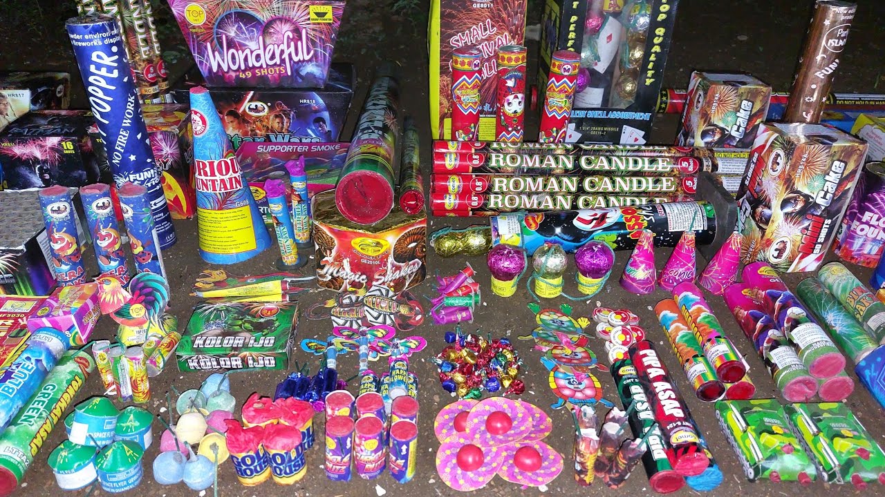HABISKAN 2 JUTA RUPIAH NYALAKAN MERCON DAN PETASAN TAHUN BARU 2026 -  Xxl Fireworks & Firecrackers