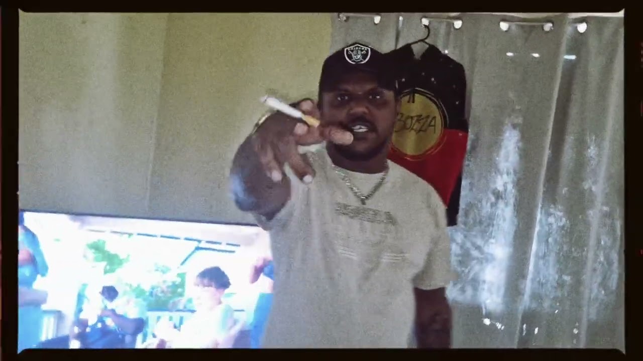 Bozza - Throw Away SkuX (Official Video) 🎥