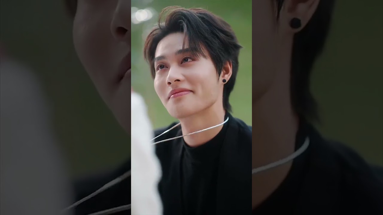 Good Girl Falls for Bad Mafia Boss 😎