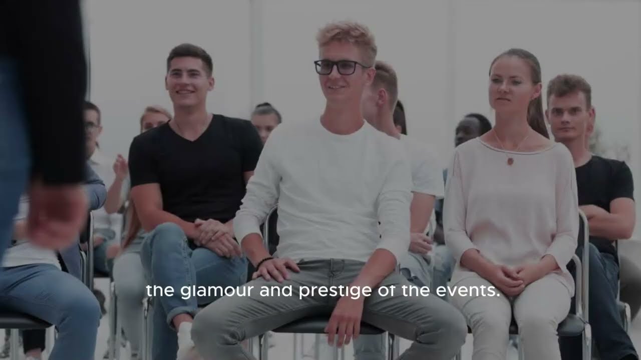 Fashion Week Then & Now: A 20-Year Style Evolution ✨