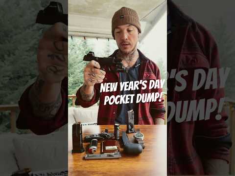 2025 New Year’s Day EDC pocket dump #edc #minimalist #pocketdump #everydaycarry