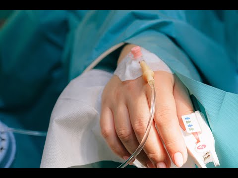 Kodėl griežtai negalima apsinuodijus lašelinės statyti namuose?