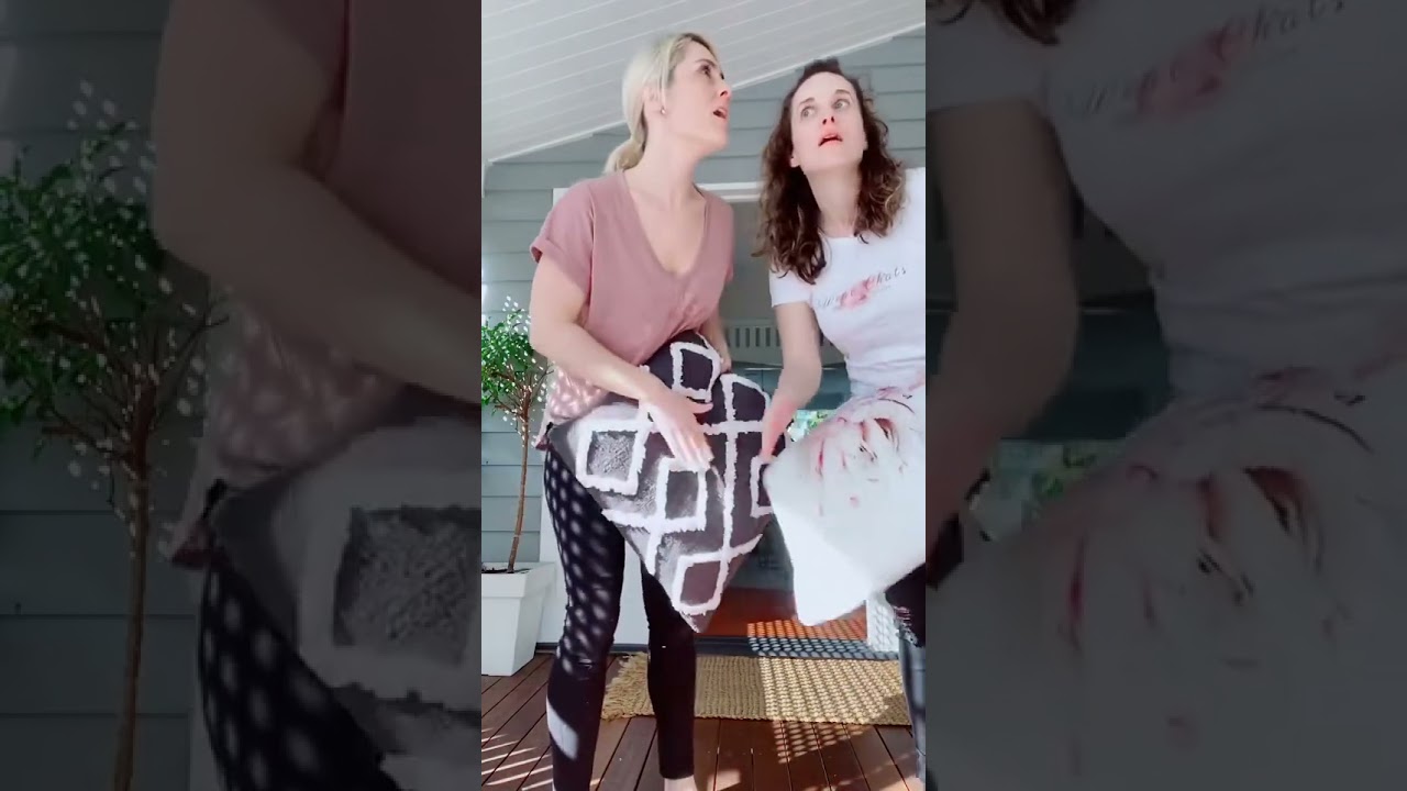 Casual Cleaning & Gossip 😜