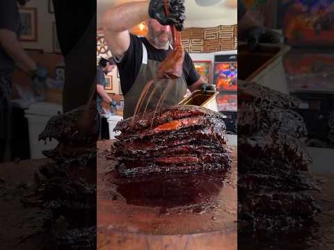 Trying LA’s most popular BBQ spot 📍APL #food #bbq
