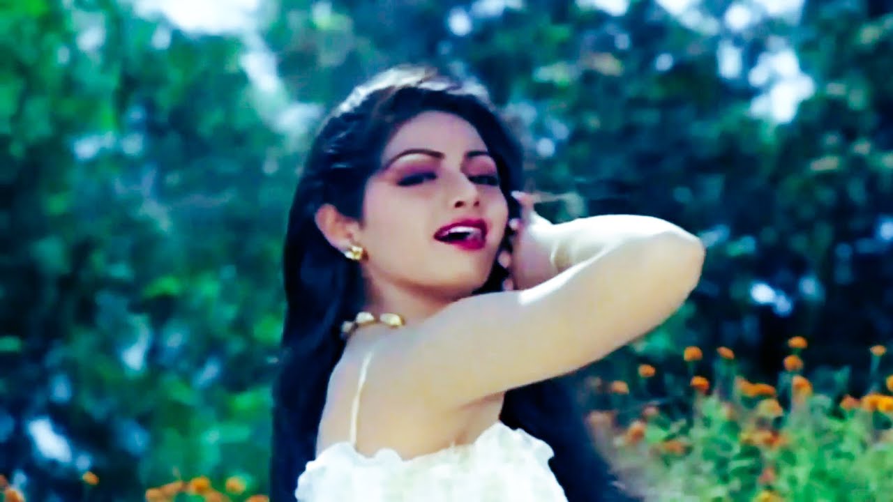 Enjoy the Hit 1984 Song 'Oye Hoye Garmi Hai' from Maqsad 🎶 Featuring Rajesh Khanna & Sridevi