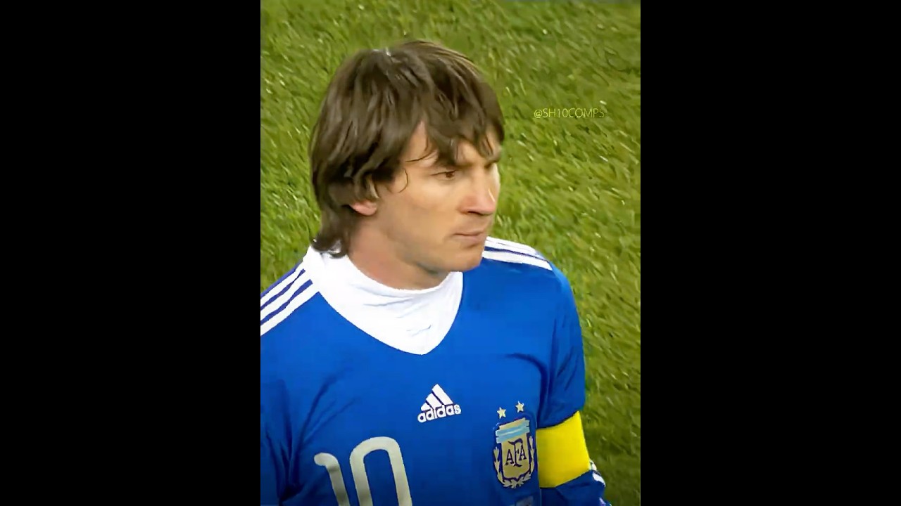 Maradona as Messi's Bodyguard? 🤔 Surprising Football Friendship Revealed