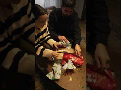 ¡Tan emocionados por un nuevo sencillo de navidad! 24.11.23 🔊