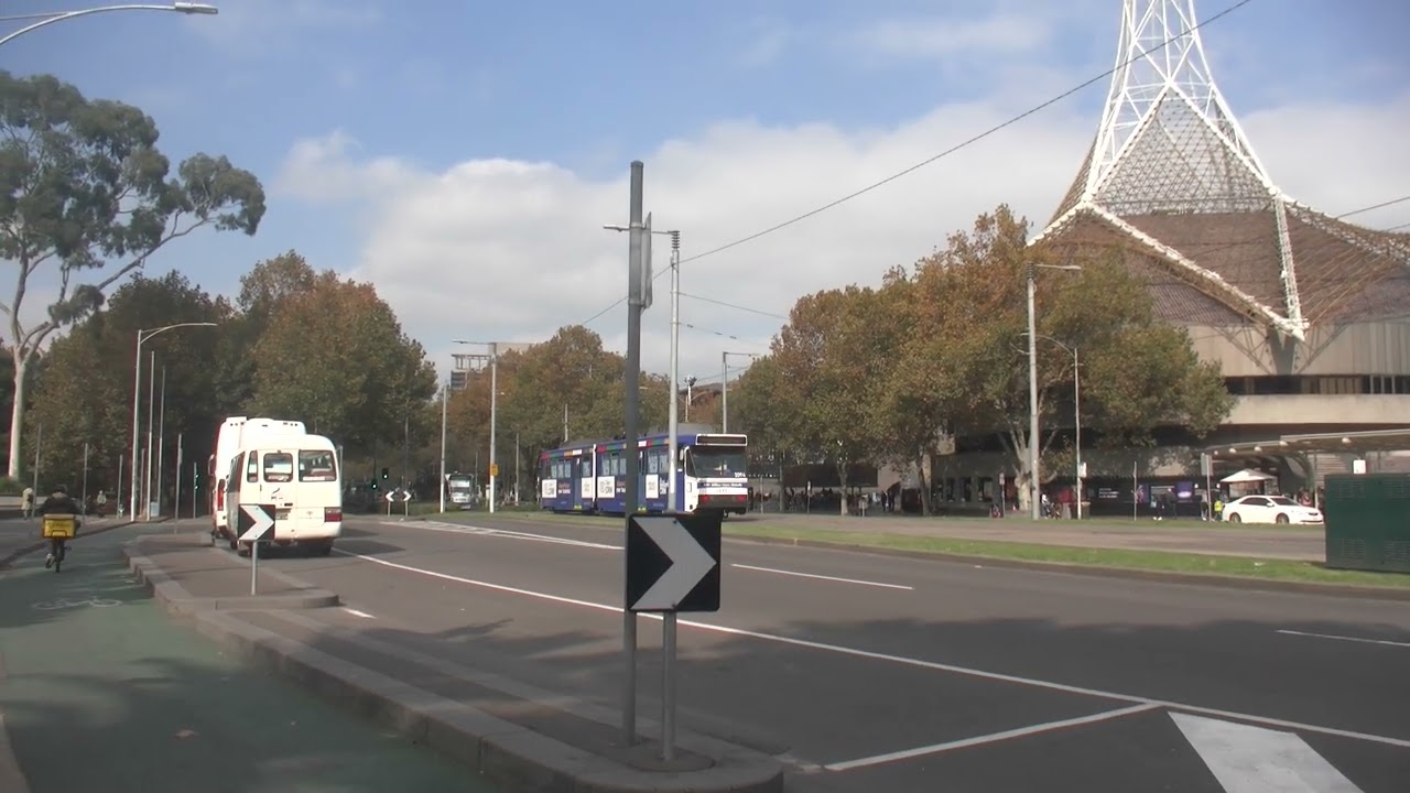 Commercial Transport Services at Zoho CRM Tram B2, St Kilda Rd – May 2024