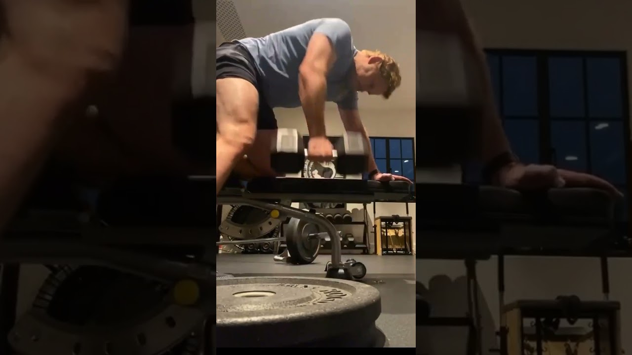 Chris Pratt Doing Dumbbell One Arm Bent-Over Row | Men's Health UK