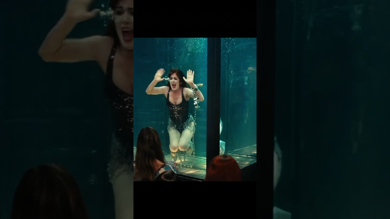 Piégée dans l’aquarium lors d’un tour de magie! 😱