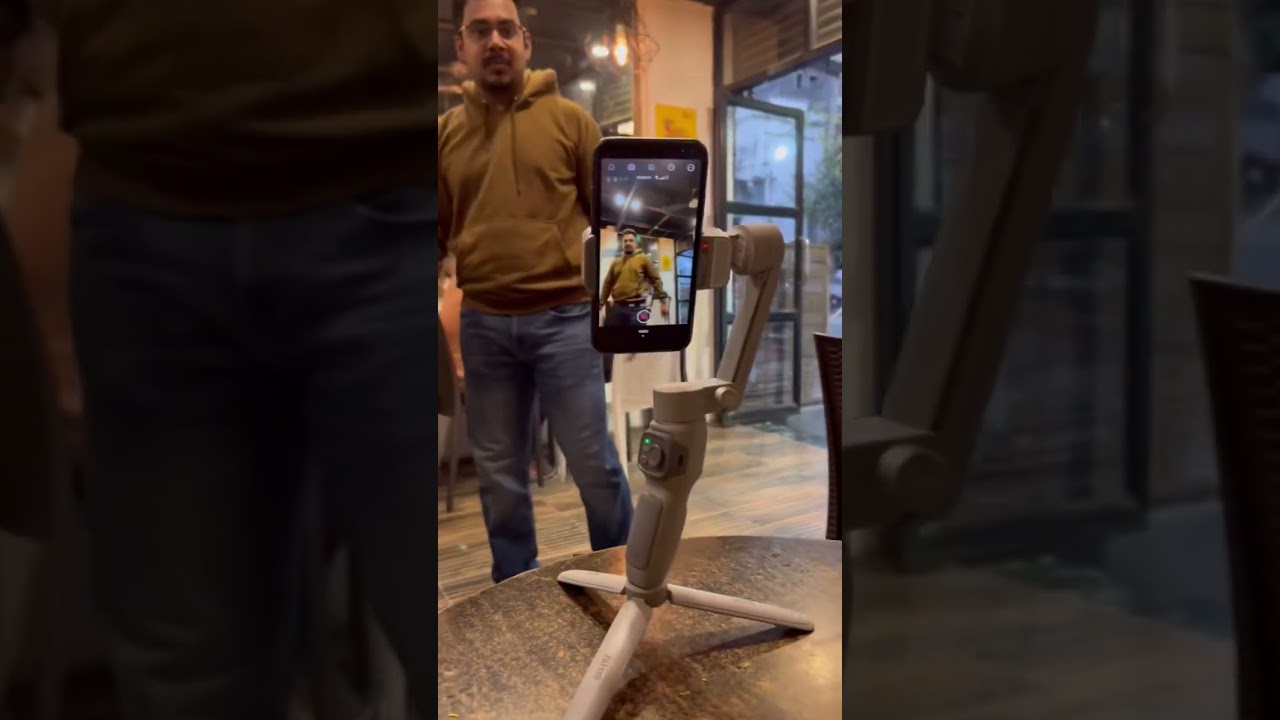 Seamless Object Tracking with Zhiyun Smooth Q3 Gimbal & iPhone 12 📱