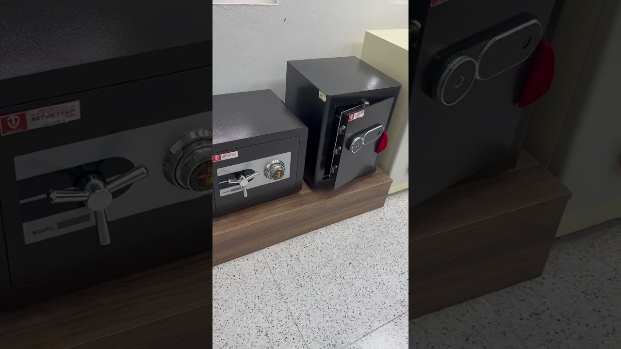 Két Sắt Mini Nhỏ Để Tủ KVTSC25 – Khóa Cơ Đổi Mã, Chống Cạy Cực Tốt, Rất Bền, Nội Thất Bọc Da