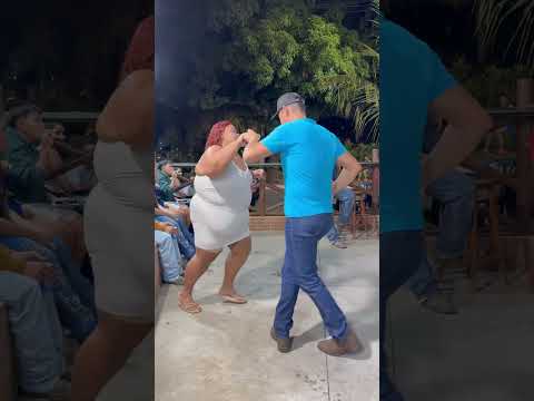 Forró #dancarinos #patosdeminas #piseiro #comitivas #danca #dance #cavalgada