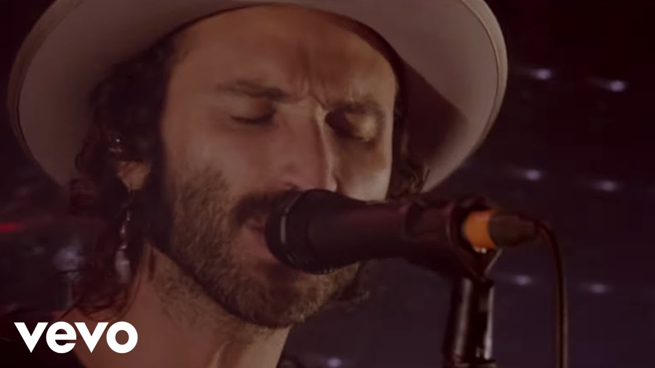 Leiva - Breaking Bad (Official Music Video)