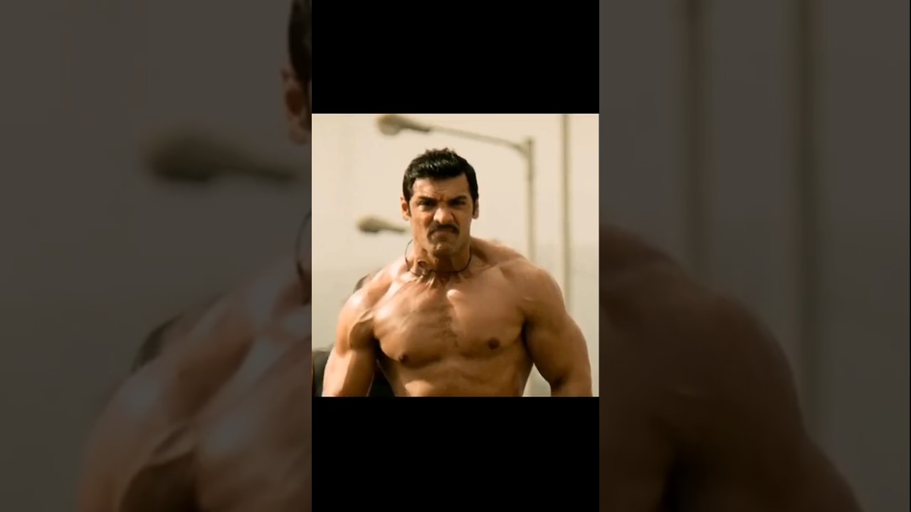John Abraham's Incredible Physique: Natural or Steroid-Enhanced? 🔍