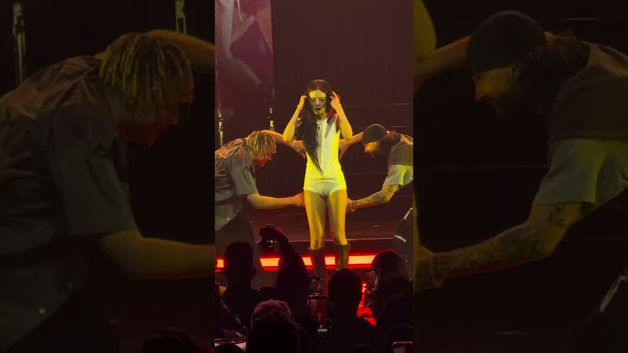 제니 LA 콘서트, 신곡으로 무대 밑 행복🎶