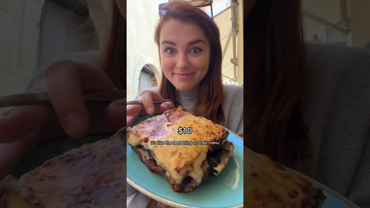 Letting the Waiter Choose My Greek Meal 🇬🇷