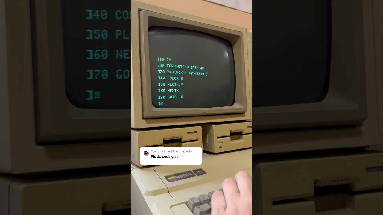 AppleSoft BASIC Heartbeat Wave on Apple IIe 🎮