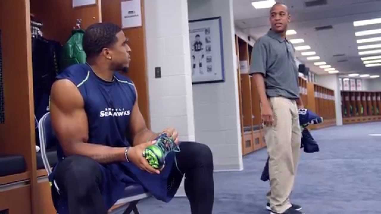 Watch Seahawks Star Bobby Wagner in the New Pro Shop Commercial ๐