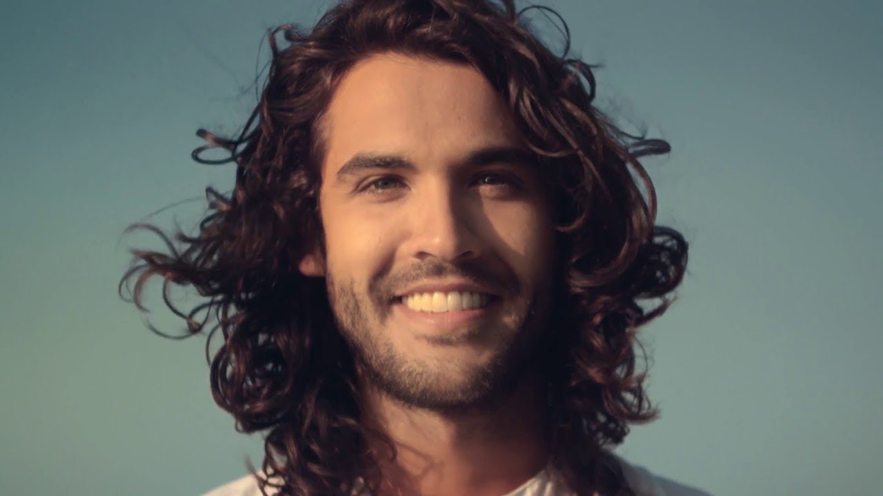 Fonseca - Vine a Buscarte 🎶 (Video Oficial) | Descubre la Canción de Amor de 'Conexión' (2015)