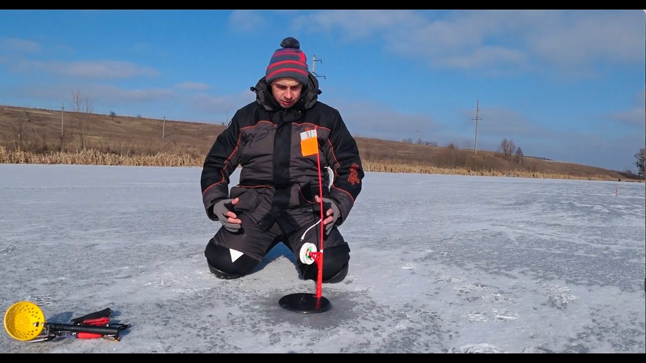 Удивительная рыбалка: как щука напала на мои жерлицы в городе 🎣