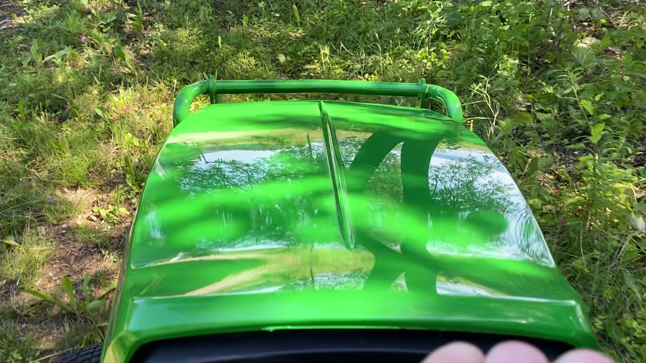 John Deere 1023E Lawn Mower Overview