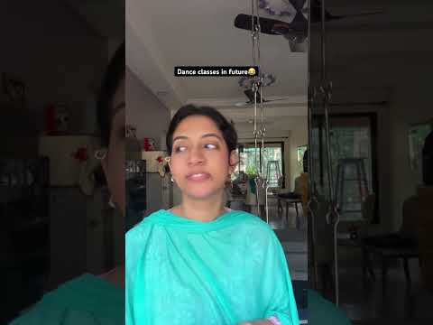 Lord ajay devgn ke steps seekhne hai #comedy #funny #relatable #bollywood #dance #danceclass #lol