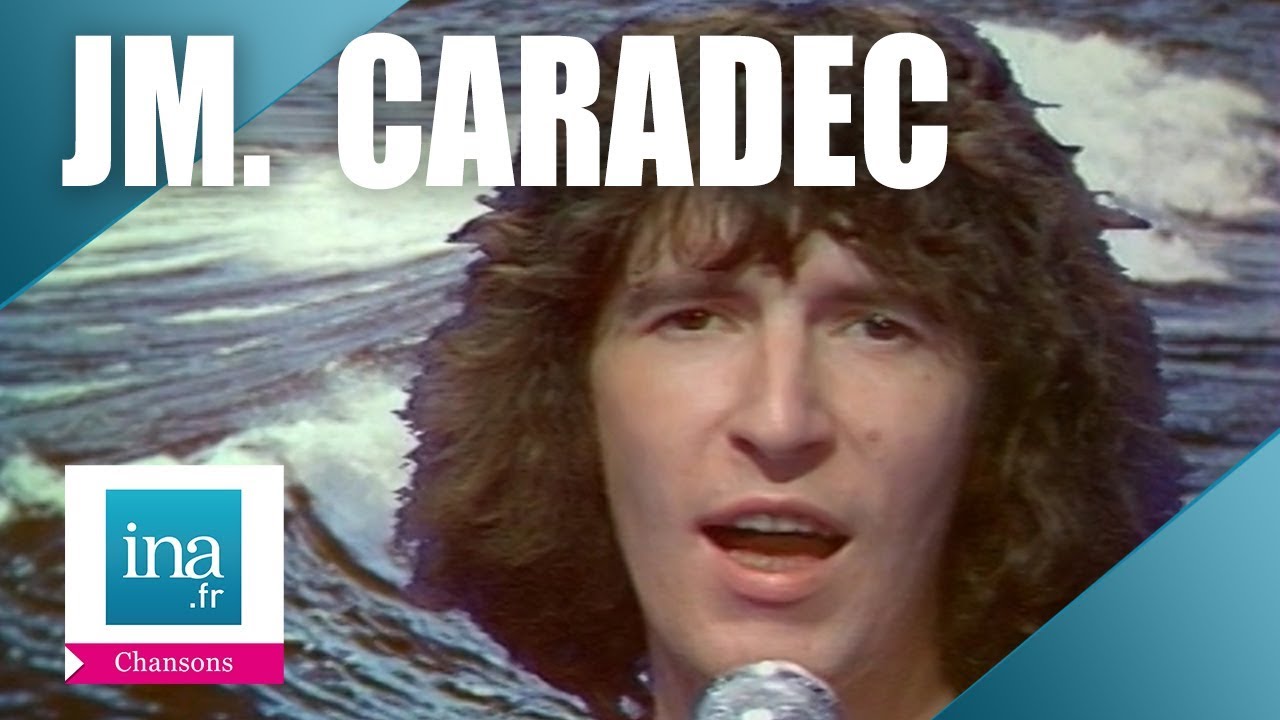 Jean-Michel Caradec Performs 'Île' | INA Archive 🌊