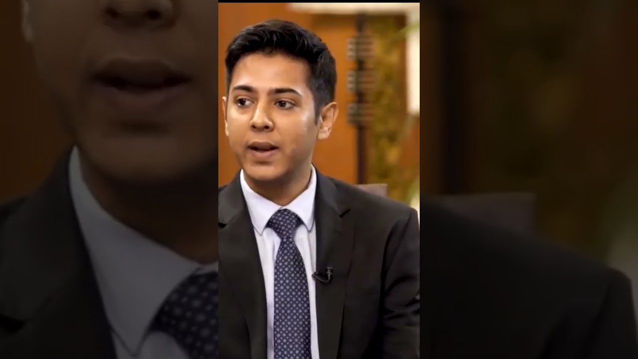 Introducing Yourself to UPSC Interviewers 📝