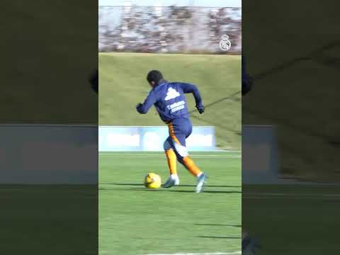🔚 Last training session of the year! #RealMadrid #Training #Madridistas