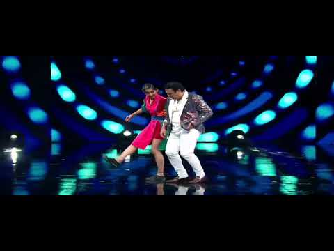 Vartika jha with Govinda dance performance on kisi disco me jaaye