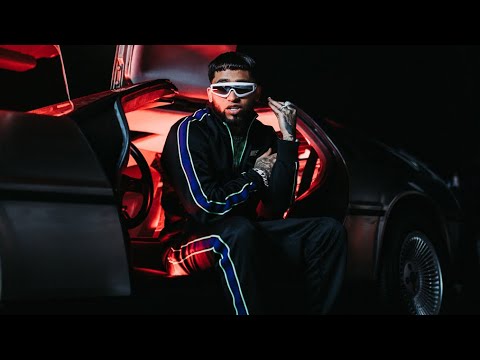 Bryant Myers, Rauw Alejandro & Lyanno - Ojitos MV