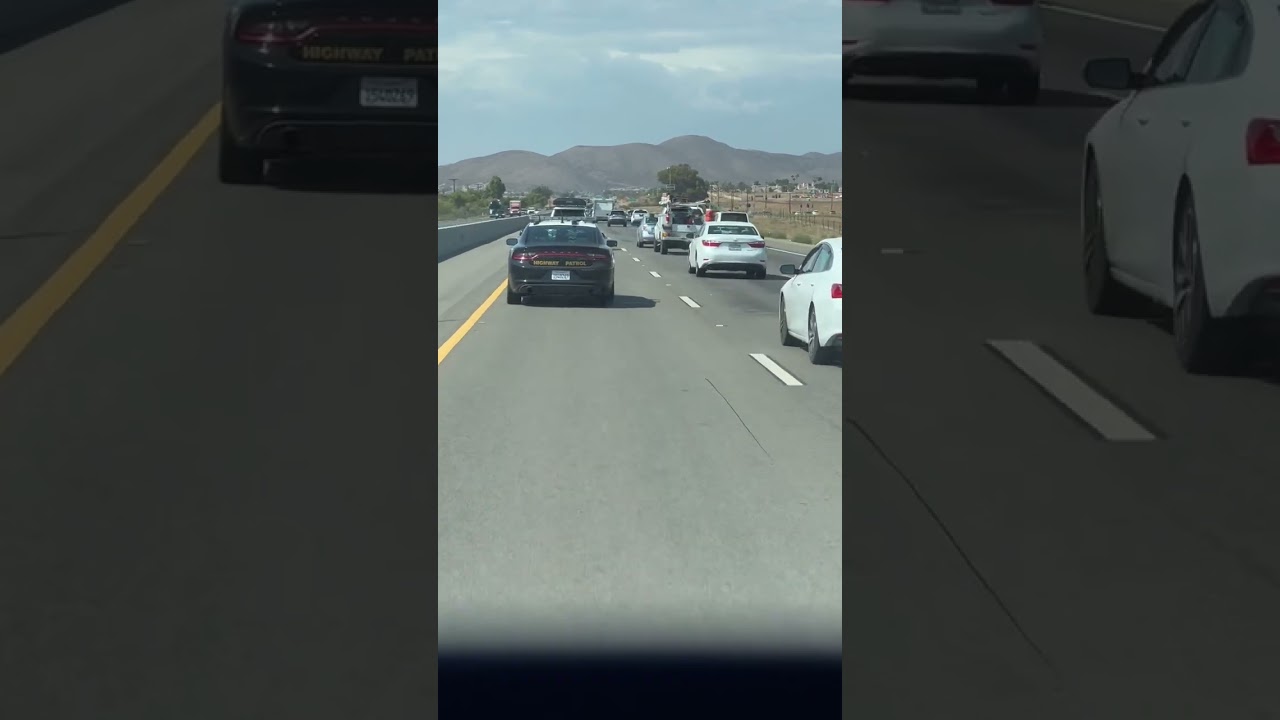 CHP Stops Distracted Driver ππ‘