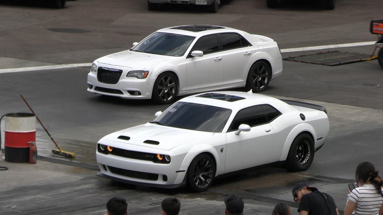Hellcat Redeye vs Chrysler SRT Drag Race 🏁
