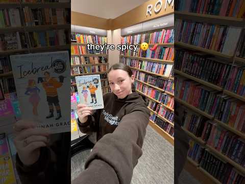 Books that only got popular because they’re spicy #booktube #booktok #bookish #bookreview #reading
