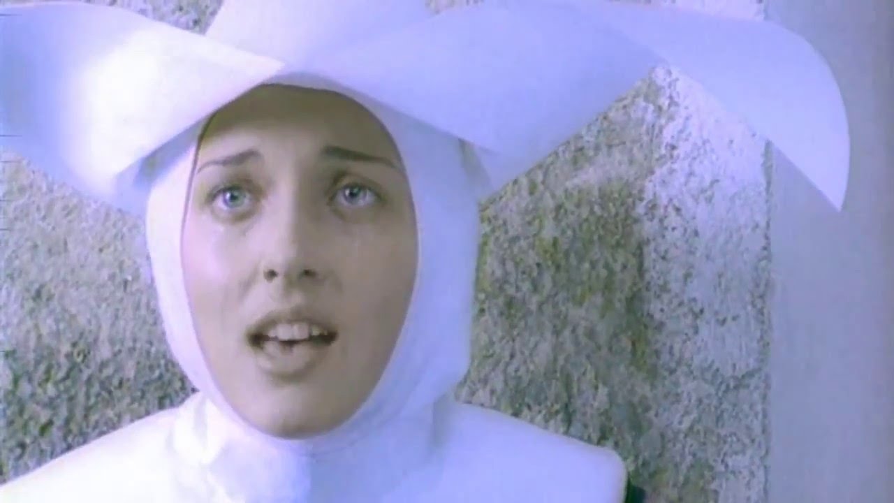 Алсу - Весна (1999) | Клип и съемки в Чехии 🌸