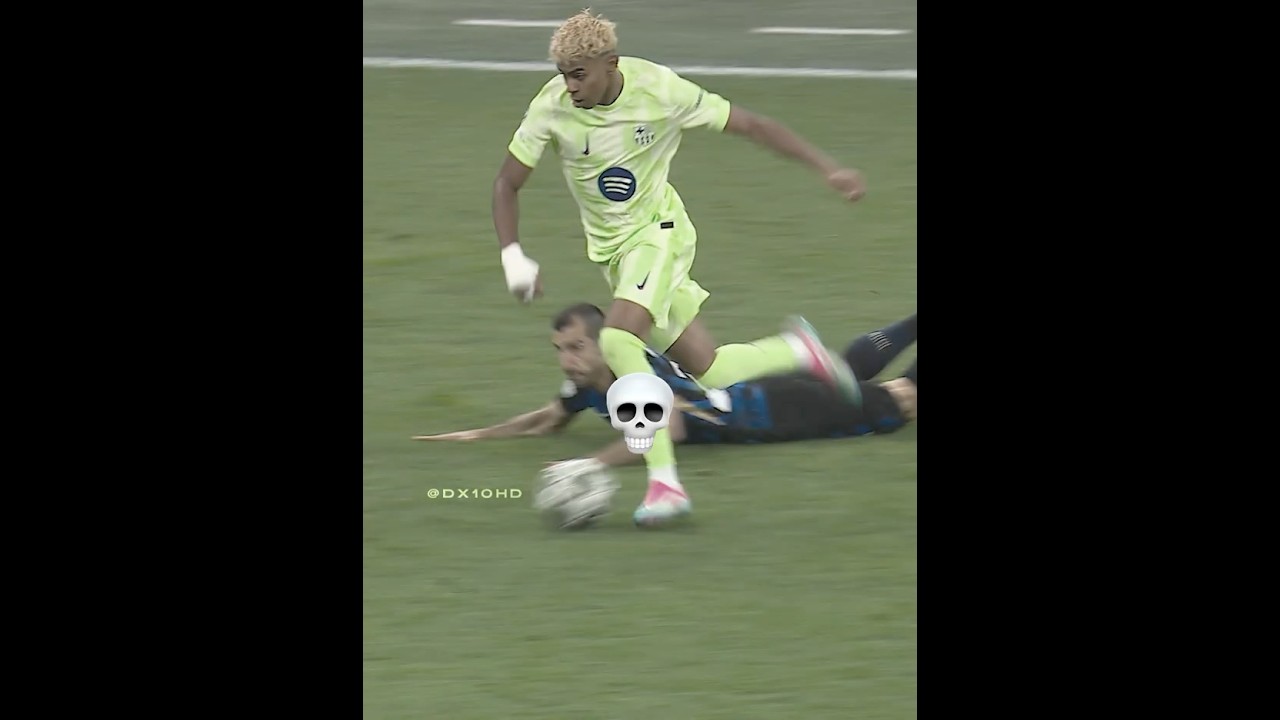 Lamine Yamal's Perfect Moment ⚽ | Don't Miss Out!